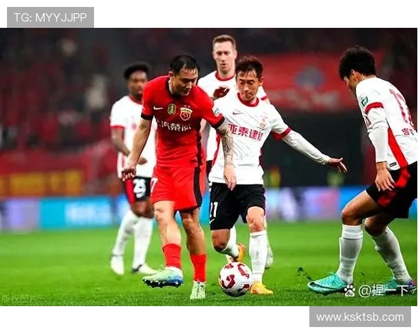 广州足球队以88分领跑奥运会积分榜展现强大实力与团队合作精神 广州足球队以88分领跑奥运会积分榜展现强大实力与团队合作精神