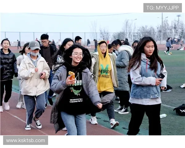 广州飞盘队状态变革引发热议探索飞盘运动的新发展与挑战